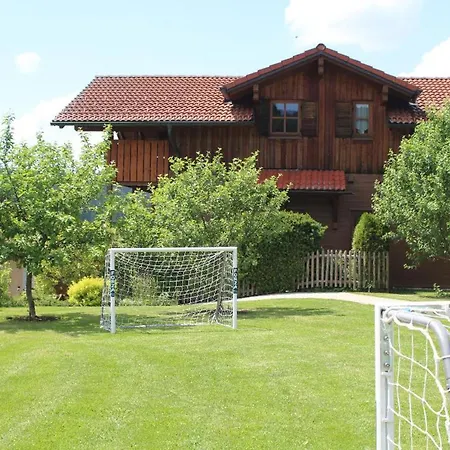 Apartman Holzferienhaeuser Leithenwald *