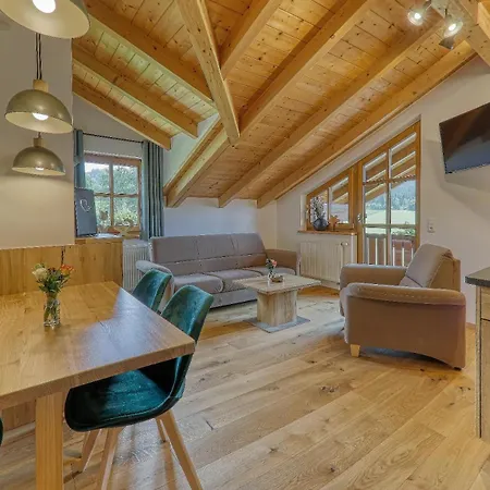 Apartament Holzferienhaeuser Leithenwald *