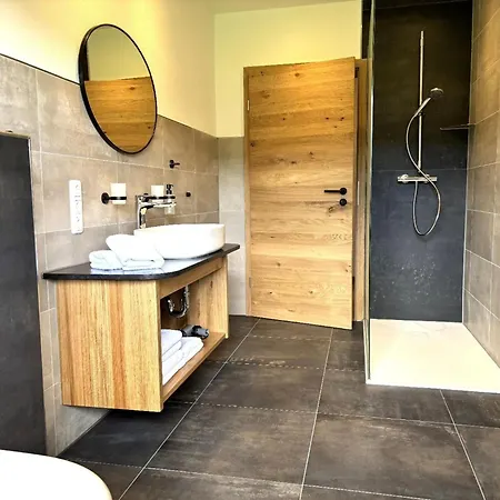 Apartament Holzferienhaeuser Leithenwald *