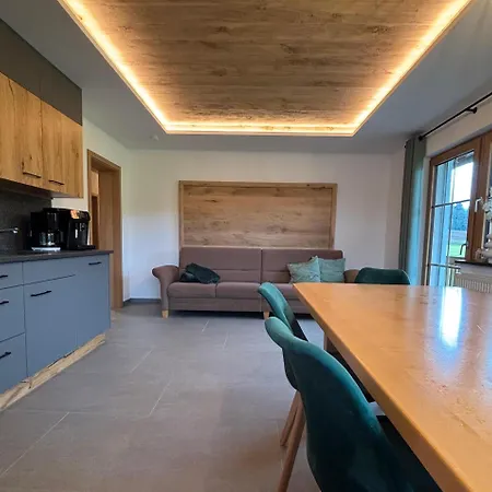 Apartman Holzferienhaeuser Leithenwald *