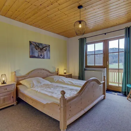 Holzferienhäuser Leithenwald Apartment